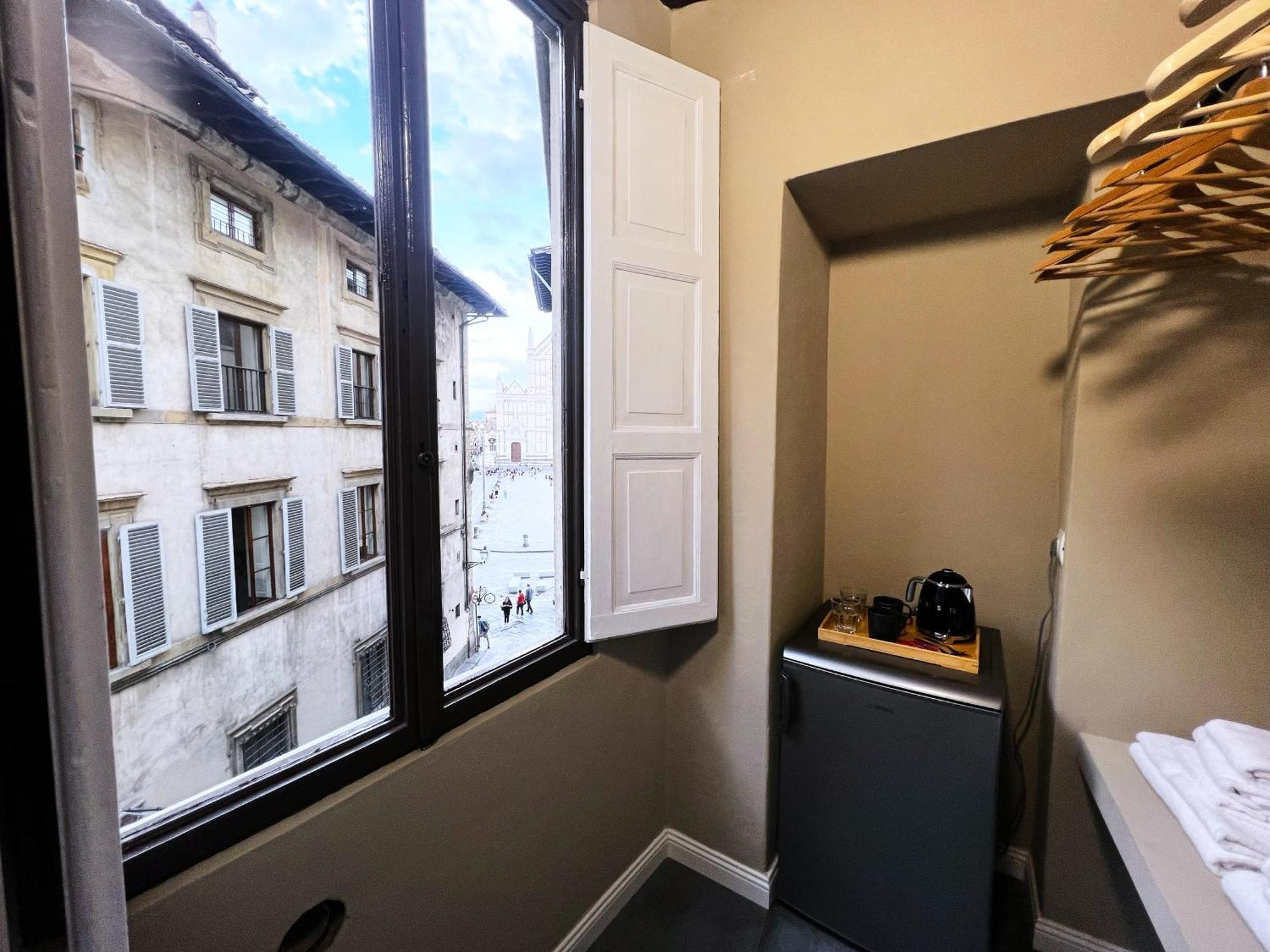 Santa Croce Luxury Suite - Dolcevita Holiday フィレンツェ エクステリア 写真